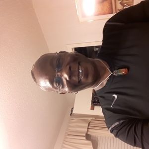 Meet your Posher, Evelyn